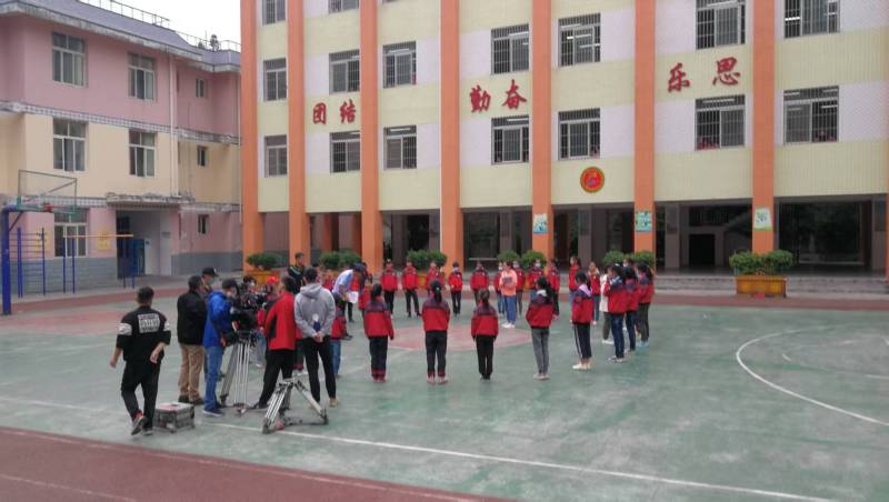 数据会说话！成都广告片拍摄公司基于用户洞察的广告优化实践