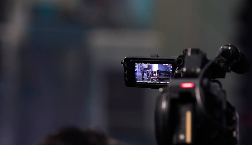 基于电竞直播数据的投放策略——成都广告片拍摄公司的精准打击战